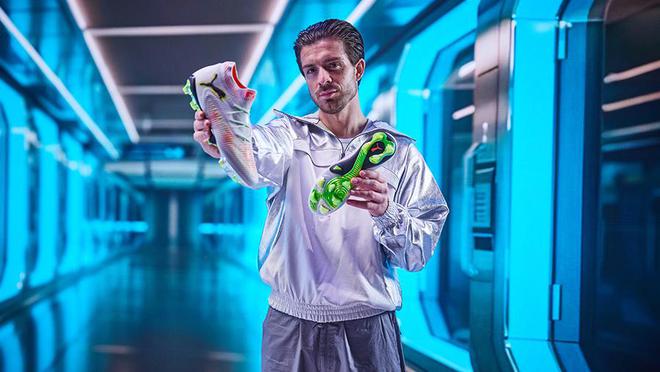 HA 3 GTX、PUMFUTURE 8 足球鞋登场b体育必一运动每周鞋报：HOKA 推出新一代 KA(图2)