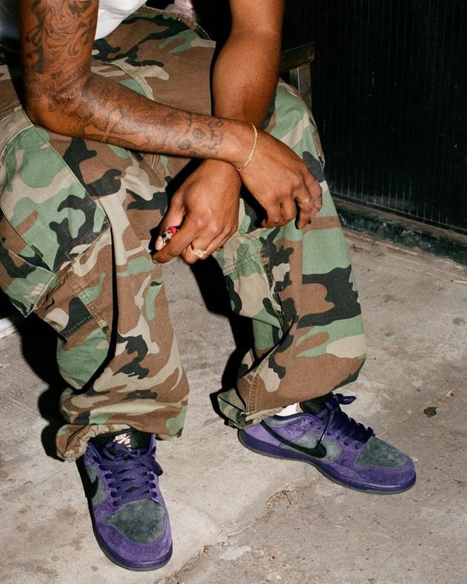 专业运动员穿的都没有中学生「专业」…必一b体育app网页版登录这个时代(图8)